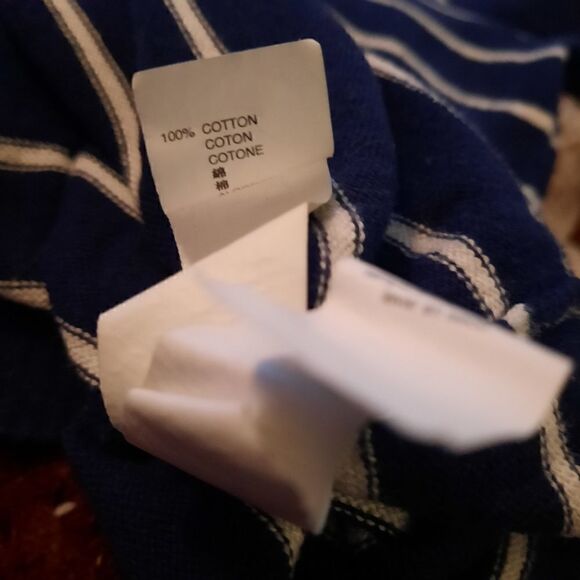 GAP Sweater - Picture 4 of 4